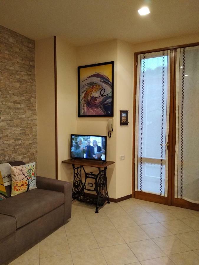 Casa Taiuti Apartment San Piero a Sieve Luaran gambar